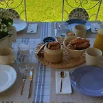 'monticello' Mit Eigenem Pool By Interhome Montefegatesi