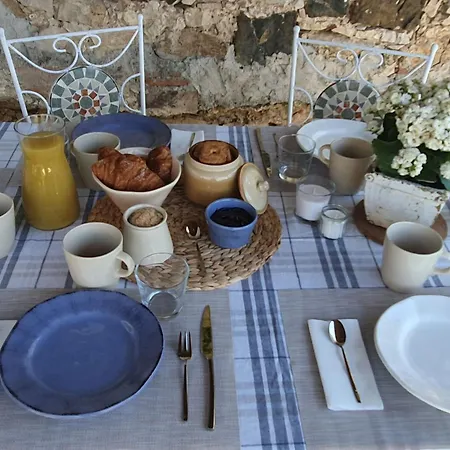 'monticello' Mit Eigenem Pool By Interhome Holiday home Montefegatesi