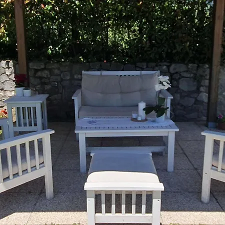 'monticello' Mit Eigenem Pool By Interhome Montefegatesi